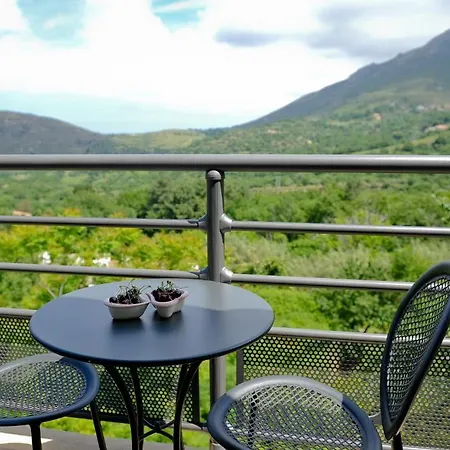 卡斯安娜利迪娅 - 魅力酒店 酒店 费里切托