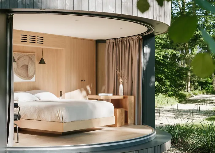 卡斯安娜利迪娅 - 魅力酒店